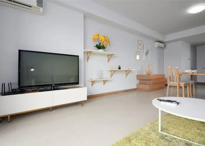 Appartement Superbe 2 Chb Avec Vue Sur Rivière, Gym Et Piscine Bangkok
