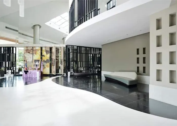 Appartement Superbe 2 Chb Avec Vue Sur Rivière, Gym Et Piscine *